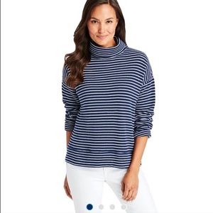 NWT Vineyard Vines “Funnel Neck Terry Top” Pullover
